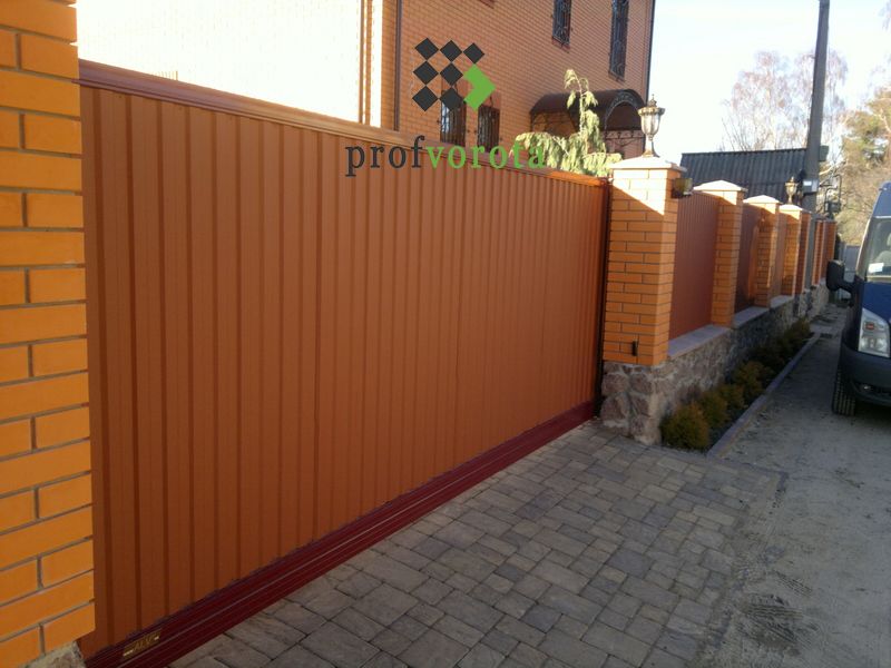 Алюминиевые откатные ворота с профлистом 521178 фото